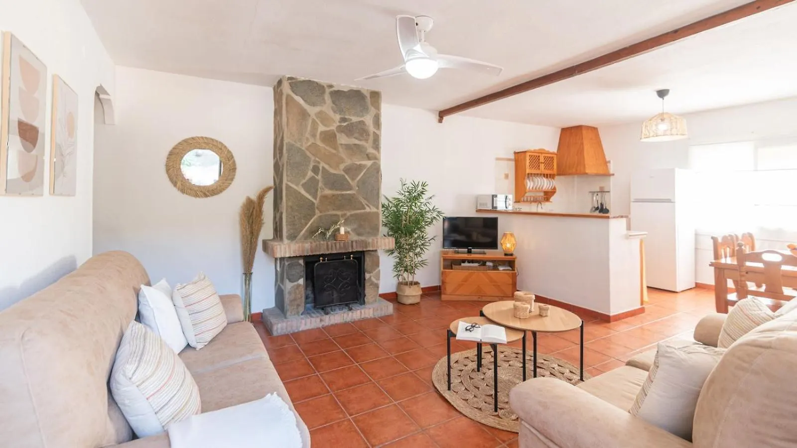 Casa Campo Chimenea Rincon De La Victoria By Ruralidays